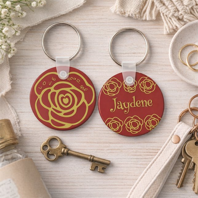 Chaveiro Ame a Si Mesmo Rosa Vermelha (Front says “LOVE YOUR SELF.” Back says your name. This red rose keychain is bold and giftable.)
