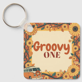 Chaveiro Aniversário de Leão Groovy Retro 70s Primeiro Aniv