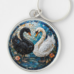 Chaveiro Arte em Mosaico Representando Cisnes Preto e Branc