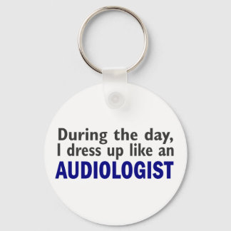 Chaveiro Audiologista Durante O Dia