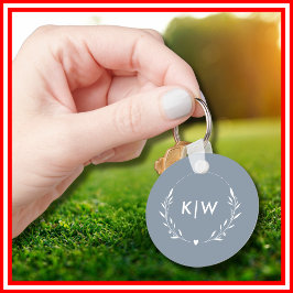 Chaveiro Azul empoeirado e branco | Monograma de Iniciais M