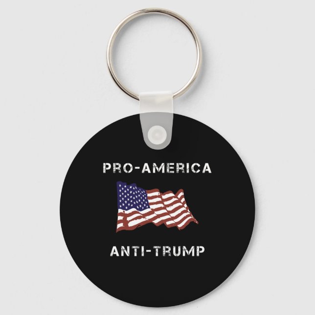 Chaveiro Bandeira Americana Anti-Trump (Frente)