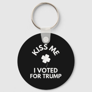 Chaveiro Beije-Me Eu Votei Por Trump Engraçado