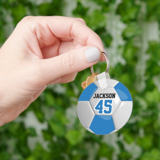Chaveiro Bola de ⚽ de Futebol da Equipe Azul e Branca (Mão)