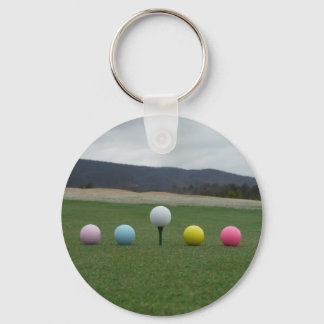 Chaveiro Bolas de Golfe de cor brilhante em uma montanha
