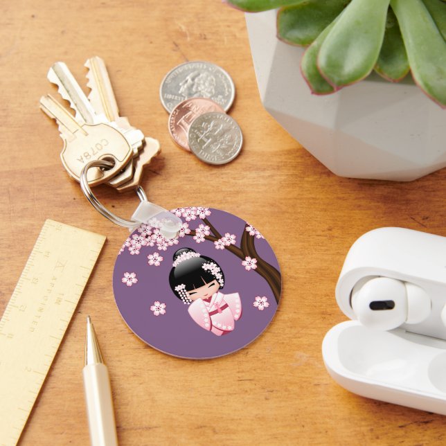 Chaveiro Boneca Kokeshi de Quimono Branco - Garota Geisha F (Mesa)