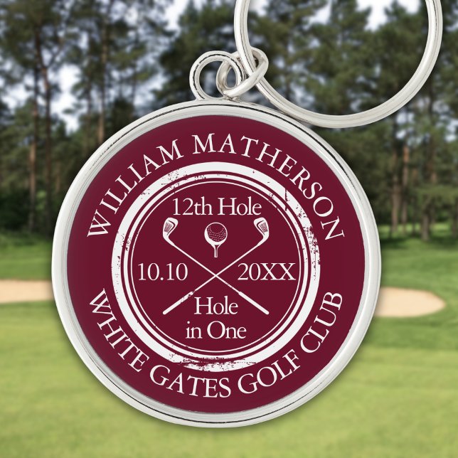 Chaveiro Buraco de Golfe Personalizado em Uma Turba Clássic (Custom Golf Hole in One Classic Burgundy Keychain)