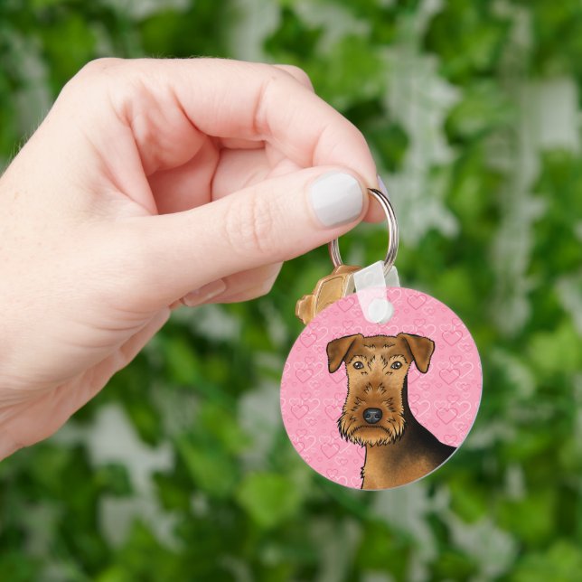Chaveiro Cabeça de cachorro fofo Airedale Terrier em Coraçõ (Mão)
