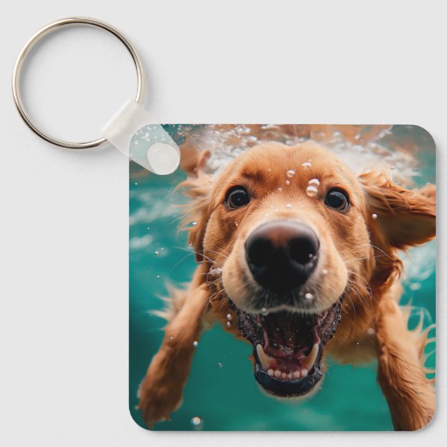 Chaveiro Cachorro Golden Retriever Feliz Nadando Embaixo d' (Frente)