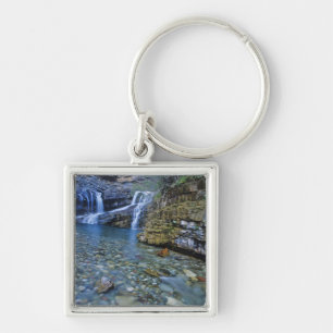 Chaveiro Cameron cai em Waterton Lakes Parque Nacional em 2