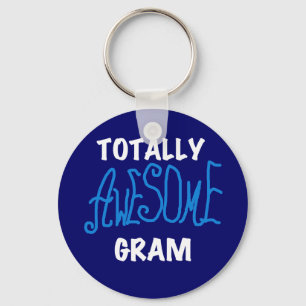 Chaveiro Camiseta azul e presentes do grama totalmente