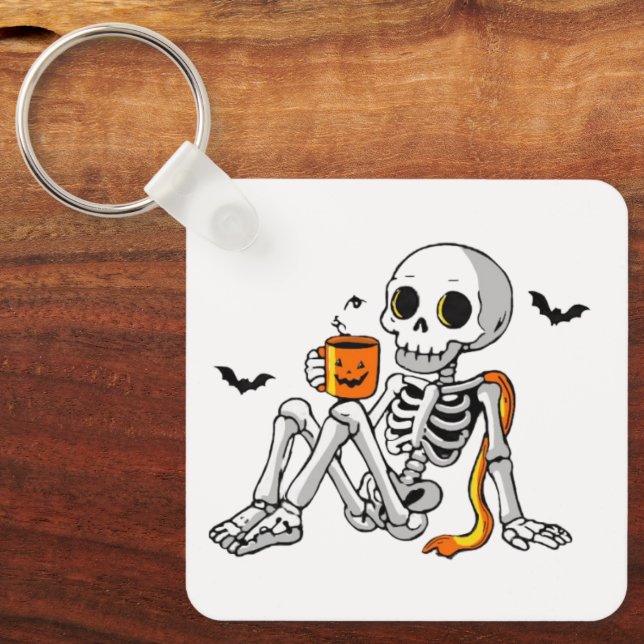 Chaveiro Caneca de Esqueleto de Halloween Aconchegante com  (Frente)