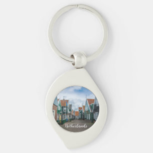 Chaveiro Casas tradicionais de madeira na aldeia de Marken