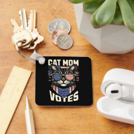 Chaveiro Cat Mamãe Vota Legenda Americana
