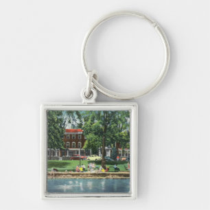 Chaveiro Cena do parque de Shotwell e da pensão de Sherwoo