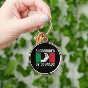 Chaveiro Cercado por Stunads