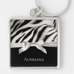 Chaveiro Chic Preto Branco Estampa de Zebra Laço