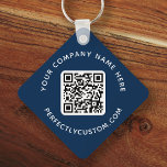Chaveiro Código QR do logotipo texto personalizado de frent<br><div class="desc">Chaveiro duplo com o seu logótipo personalizado,  código QR e texto personalizado num fundo azul escuro ou cor personalizada. Altere as cores das fontes,  mova e redimensione os elementos com a ferramenta design.</div>