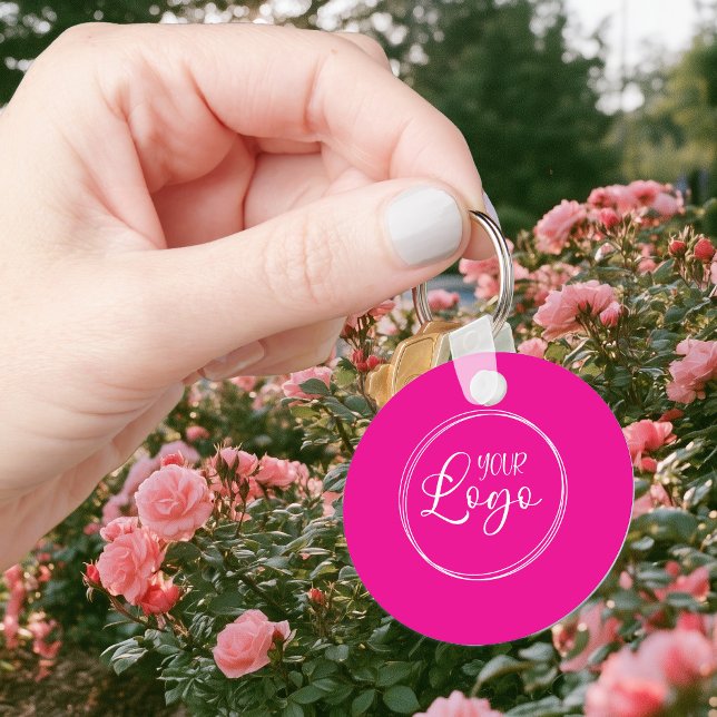 Chaveiro Código QR Minimalista Rosa Choque e Branco (Hot Pink and White Minimalist QR Code Keychain)