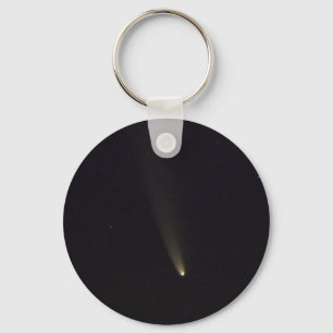 Chaveiro Comet NEOWISE no Céu Noturno