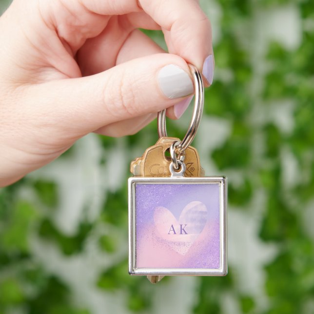 Chaveiro Coração com Gradiente Roxo Rosa Monograma  (Mão)