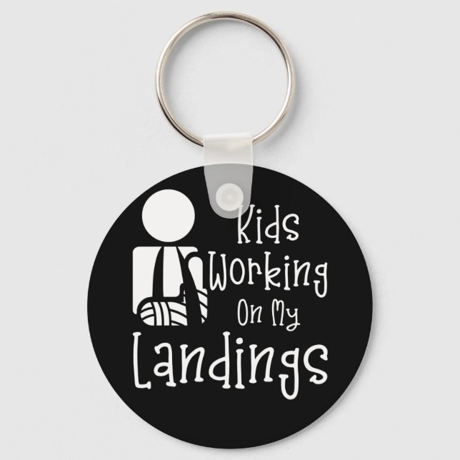 Chaveiro Crianças de Braço Quebradas continuam trabalhando  (Frente)