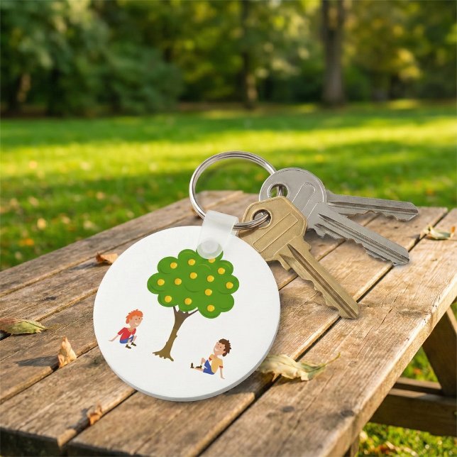 Chaveiro Crianças Jovens Sentadas Sob Uma Árvore De Maçã (Criador carregado)