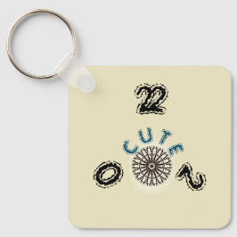 Chaveiro CUTE_2022_ BLACK E BROWN LIGHT YELLOW_Aluminium