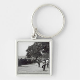 Chaveiro Dando um ciclo em Hyde Park, c.1910