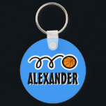 Chaveiro de basquete personalizado para nome para<br><div class="desc">Chaveiro de basquete personalizado para nome infantil. Bonita ideia de presente de aniversário para meninos e meninas esportivos. Cor de fundo personalizável. Design desportivo.</div>