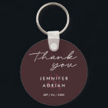 Chaveiro de Casamento Moderno Mínimo de Seal Marro<br><div class="desc">Chaveiro de Casamento Moderno Mínimo de Seal Marrom Elegante</div>