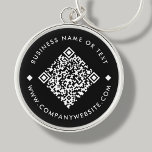 Chaveiro de Código QR Personalizado de Negócios Ne<br><div class="desc">Chaveiro de Código QR personalizável,  com um fundo preto. Para gerar um novo código QR no design,  adicione o URL do seu site ou identificador de mídia social no recurso " personalizar este modelo".</div>