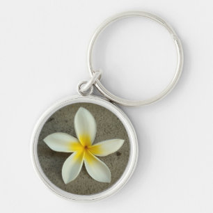 chaveiro de flor de plumeria havaiana