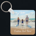 Chaveiro de Fotografia e Texto Personalizado com a<br><div class="desc">Foto e texto personalizados - Design único - Família personalizada/amigos ou presente pessoal - Adicione seu texto e foto - Redimensionar e mover elementos com a ferramenta de personalização!</div>