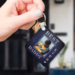 Chaveiro de fotos do novo papai do primeiro Dia de<br><div class="desc">Melhor pai de sempre feliz Tipografia branca em negrito no Dia de os pais azul-escuro novo papai rústico marinho com dois lados personalizado com sua foto,  texto e assinatura.</div>