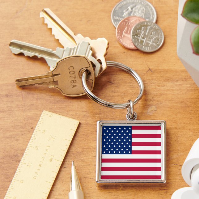 CHAVEIRO de Metal Quadrado Patriótico de Bandeira  (USA American Flag Patriotic Square Metal Keychain)