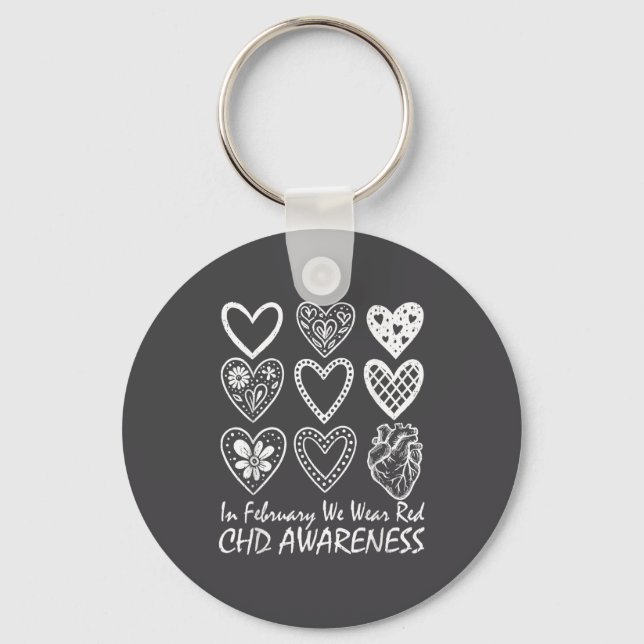 Chaveiro Desenho de sobrevivente de coração vermelho de fev (Frente)