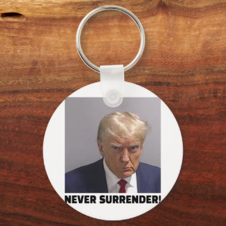 Chaveiro Donald J Trump Mug Shot - Nunca Renda Longa Venda