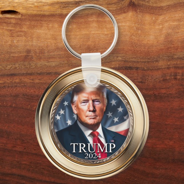Chaveiro Donald Trump 2024 Campaign Faux Dourado (Frente)