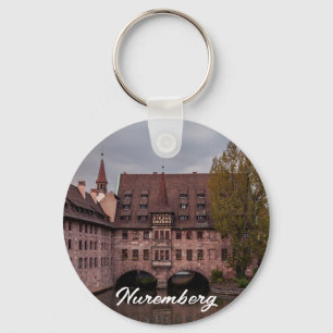 Chaveiro Edifício histórico ao pôr do sol em Nuremberga, Al