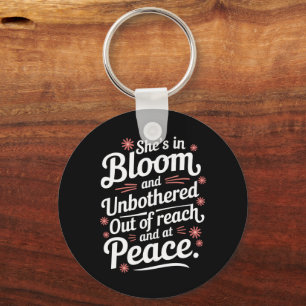 Chaveiro Ela Está Em Sangue E Desligada Do Alcance E Do