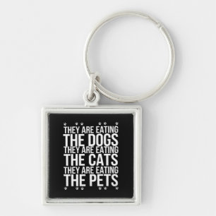 Chaveiro Eles Estão Comendo Os Cães Os Gatos Os Animais De 