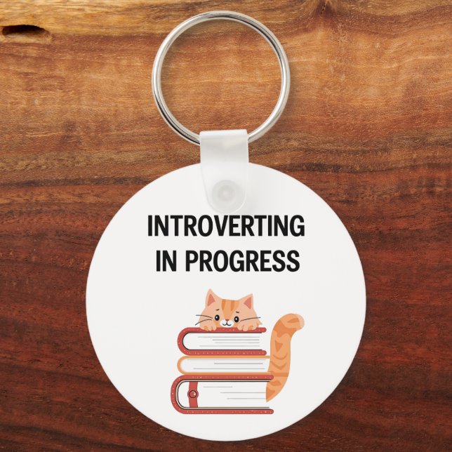 Chaveiro Engraçado "Introvertido em Progresso" com Gato (Frente)