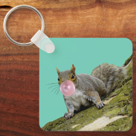 Chaveiro Esquilo soprando uma bolha de Bublegum