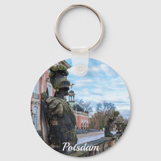 Chaveiro estátuas de cavaleiro pedras perto do palácio em P (Frente)