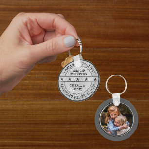 Chaveiro Este Pai pertence a (personalizável)
