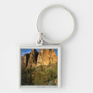 Chaveiro EUA, Oregon, Penhascos de Granito em Smith Rock St