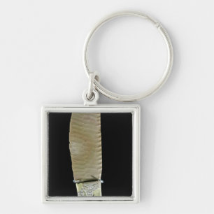 Chaveiro Faca cinzelada com cenas de batalha