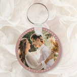 Chaveiro Favor de Casamento de Foto do Elegante Dusty Rosa<br><div class="desc">Elegante Dusty Rosa Blush Foto Casamento Favor chaveiro</div>