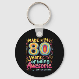 Chaveiro Feito em 1945, 80 anos sendo incrível